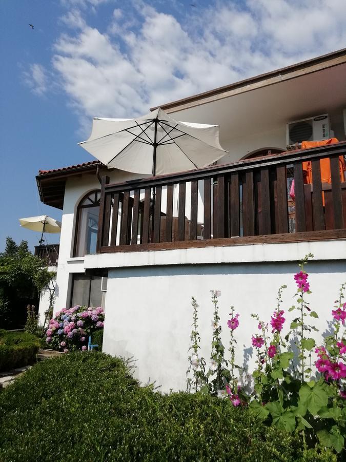South Beach Villa Синеморець Екстер'єр фото